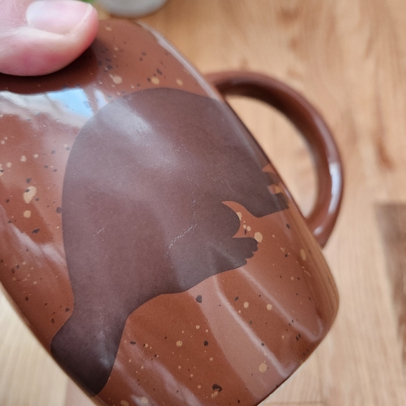 Tim Hortons 2016 Collection Brown Beaver Coffee Mug - Picture 10 of 11